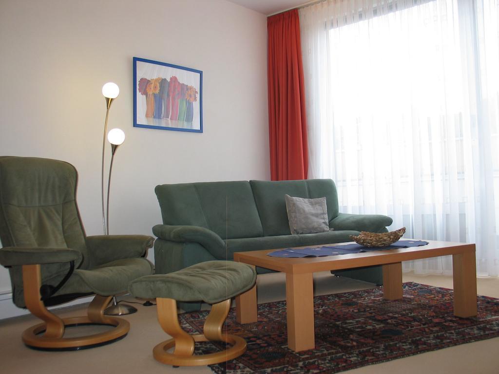 Benelux 3*