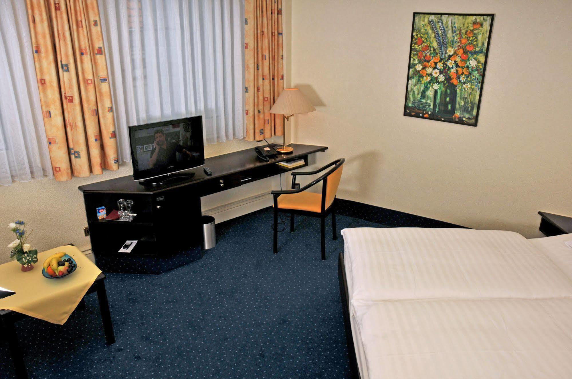 Benelux Hotel